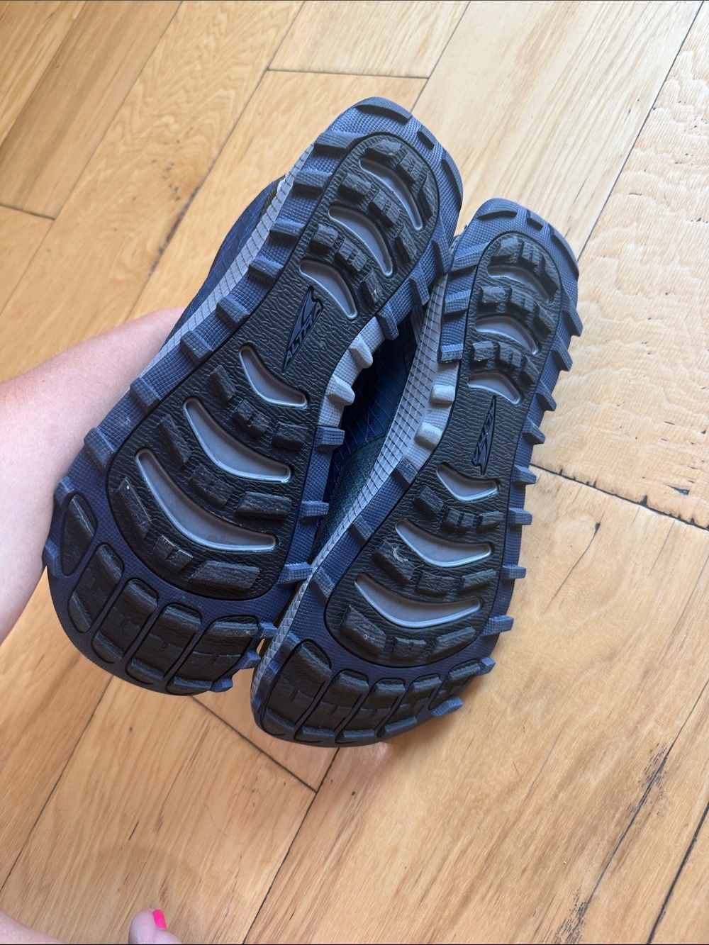 Altra superior 3.0 Trail Running Shoe - Picture 6 of 8